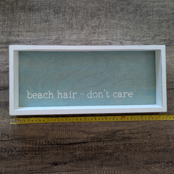 Beachy home decor 17x8  Beach hair don't care wooden sign and 5 -  5" star fish - Picture 4 of 6